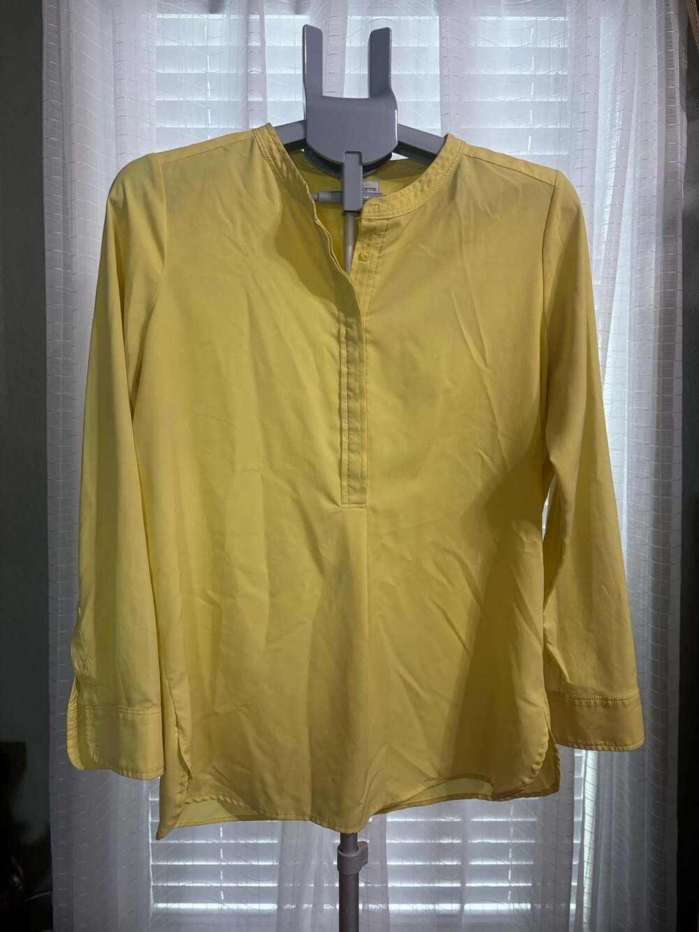 Liz Claiborne Yellow Long Sleeve Mandarin Collar Blouse Size M